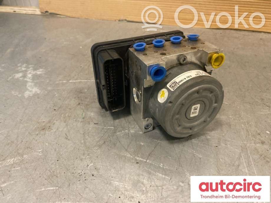 Mazda CX-5 ABS bloks 