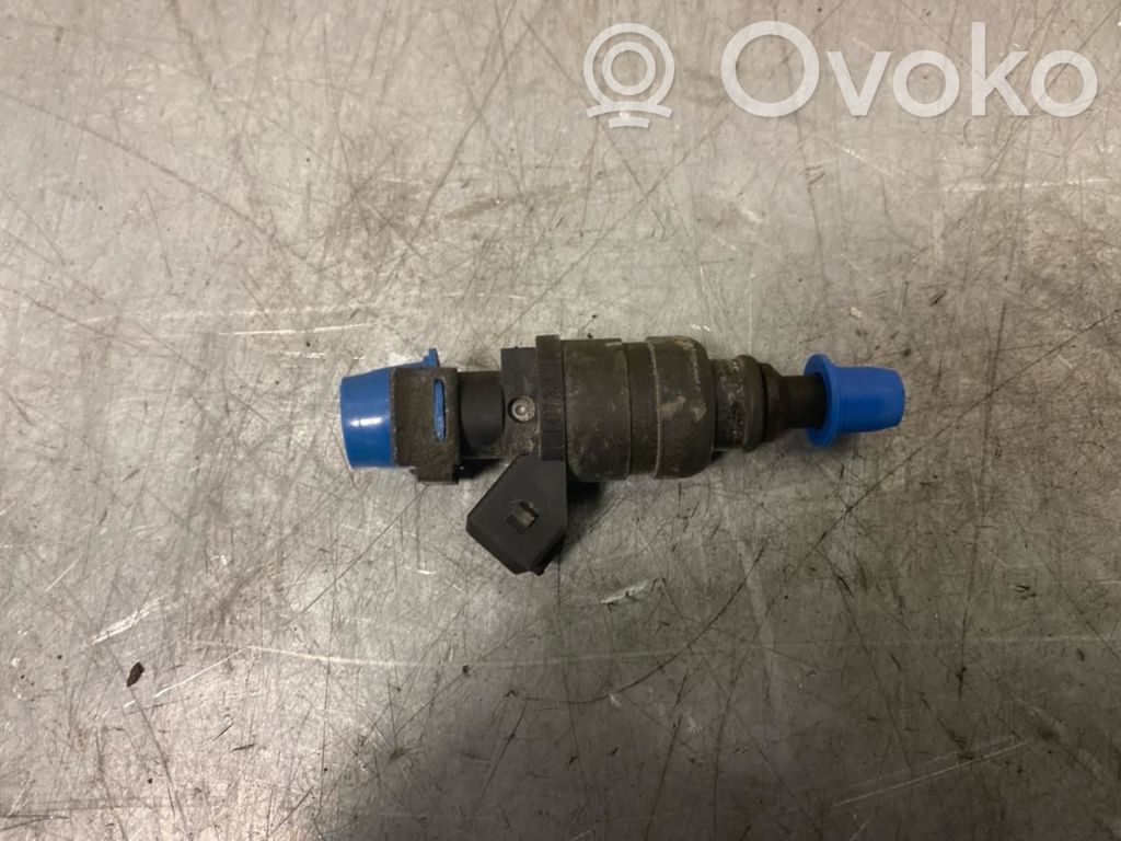 Inyector de combustible   1427240,13537546244,7546244,13537546244,1427240,7546244