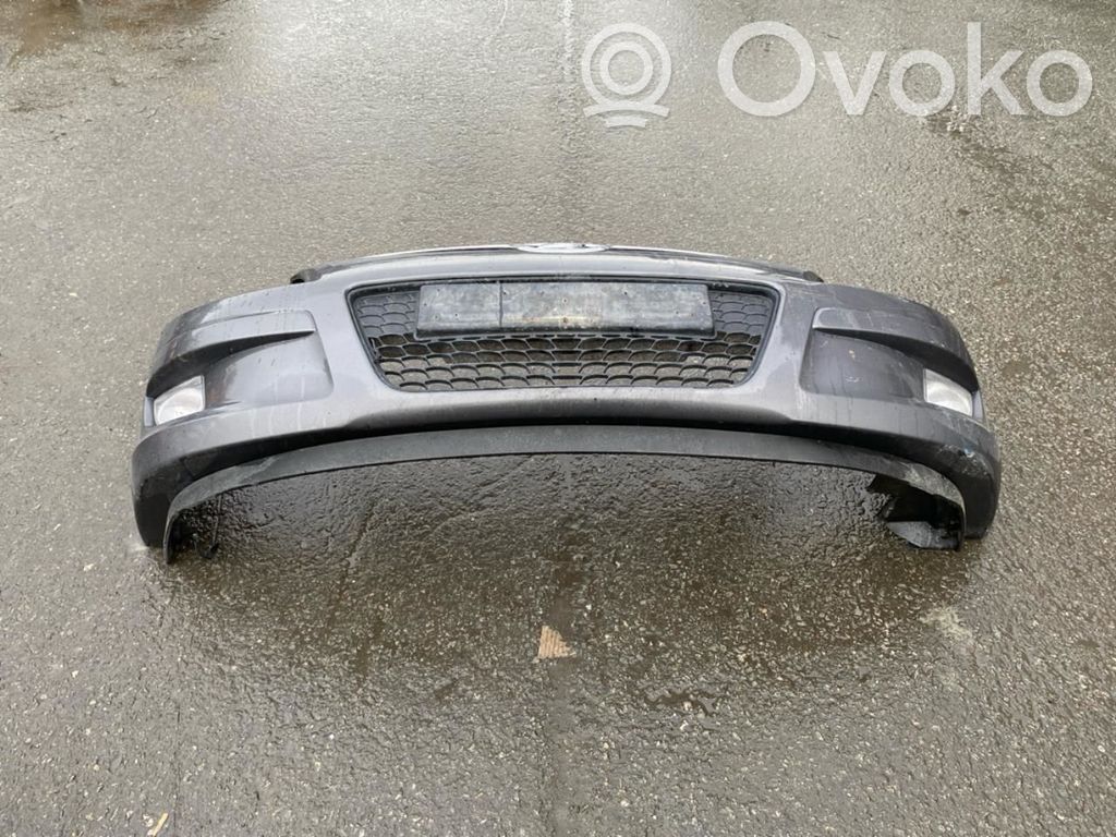 Hyundai i30 Etupuskuri 