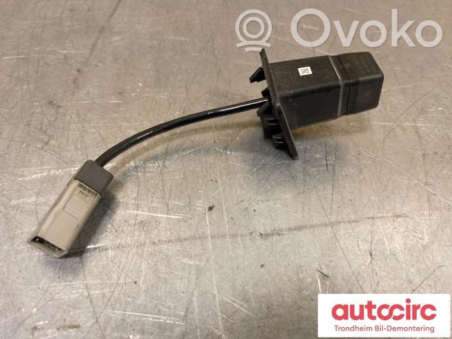 Subaru Outback (BS) Reversing camera 