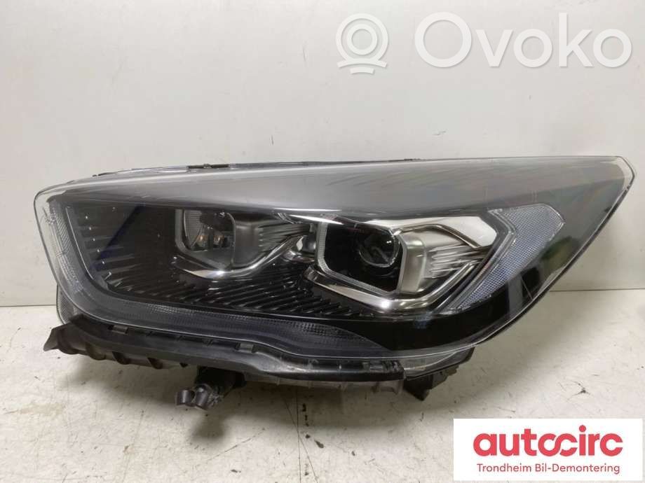 Ford Kuga II Headlight/headlamp 