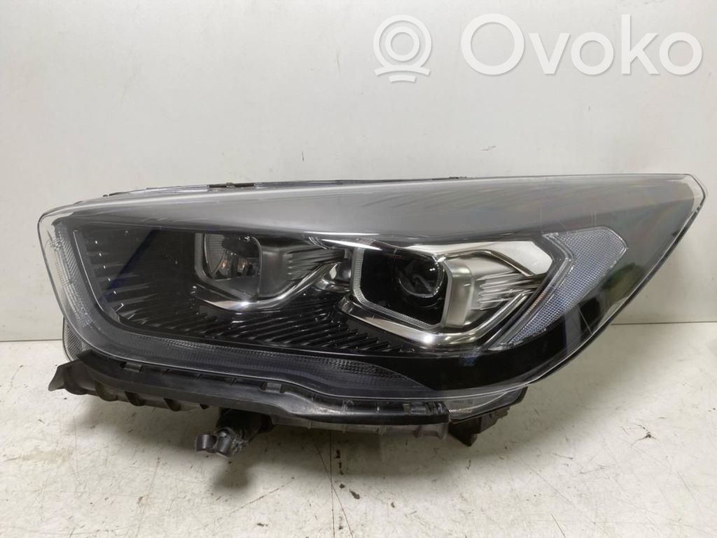 Ford Kuga II Phare frontale 