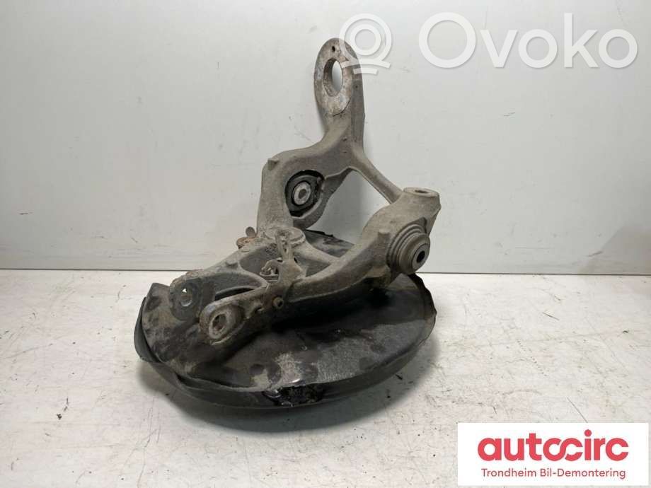 Audi A4 S4 B8 8K Zwrotnica koła tylnego 