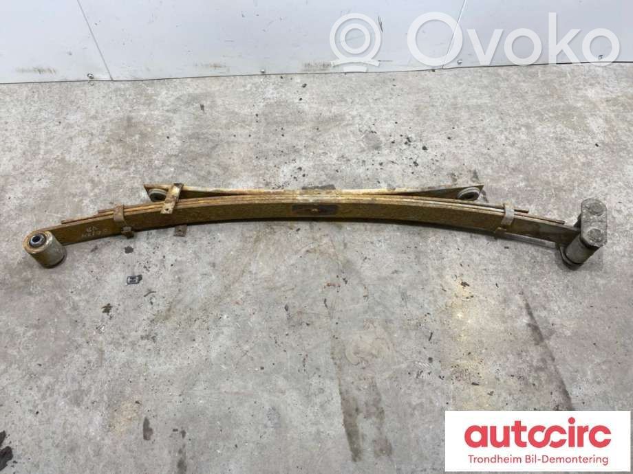 Maxus e-Deliver 3 Arc elicoidal spate 