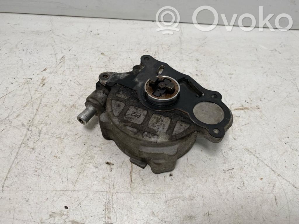 Volkswagen Transporter - Caravelle T5 Pompe à vide