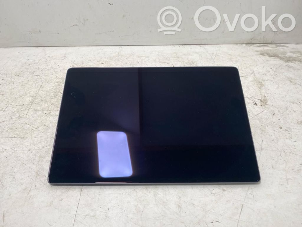 Tesla Model 3 Panel radia 