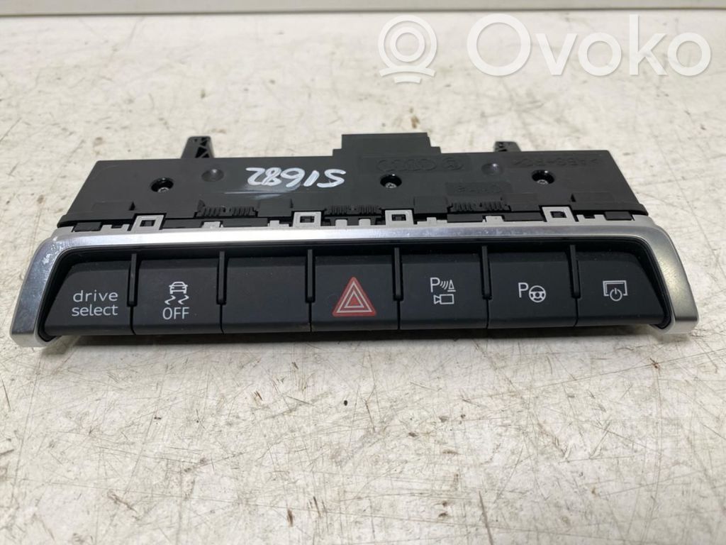 Audi E-tron GT Botón interruptor de luz de peligro 