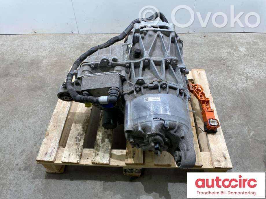Tesla Model Y Elektromobilio variklis 