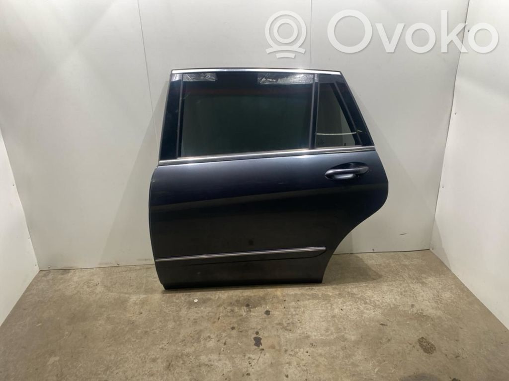 Mercedes-Benz R W251 Puerta trasera