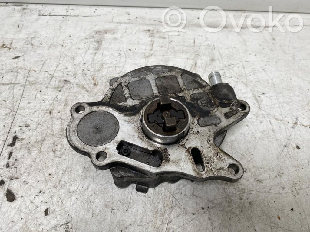 Volkswagen Caddy Pompe à vide