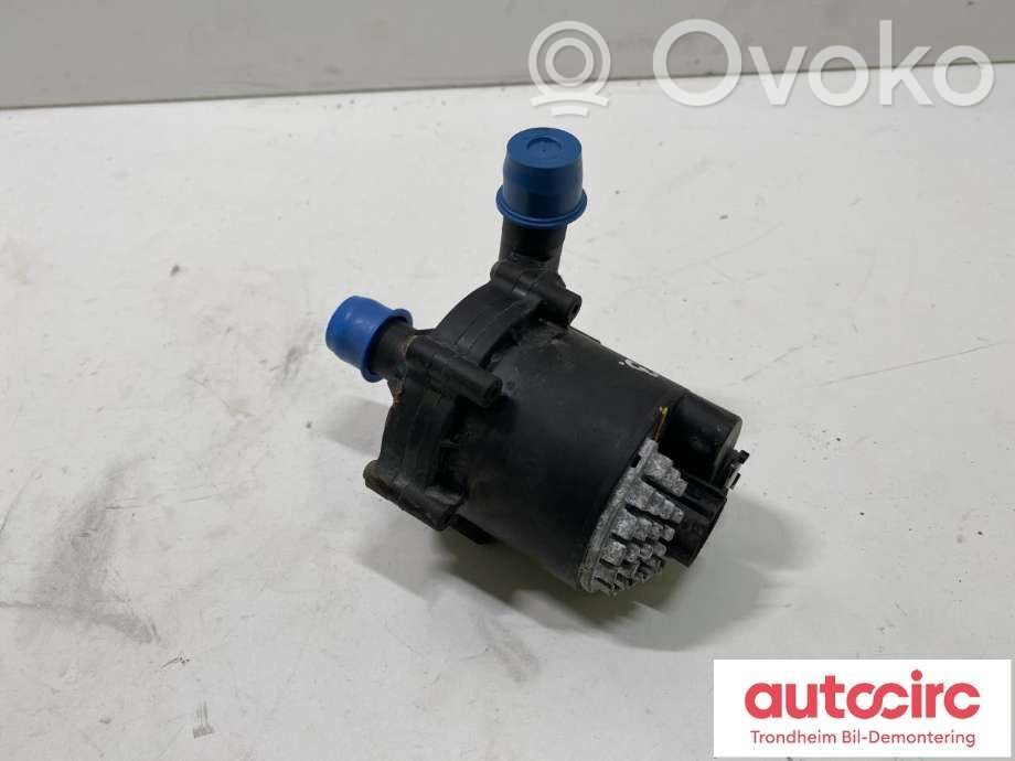 Tesla Model S Pompe de circulation d'eau 