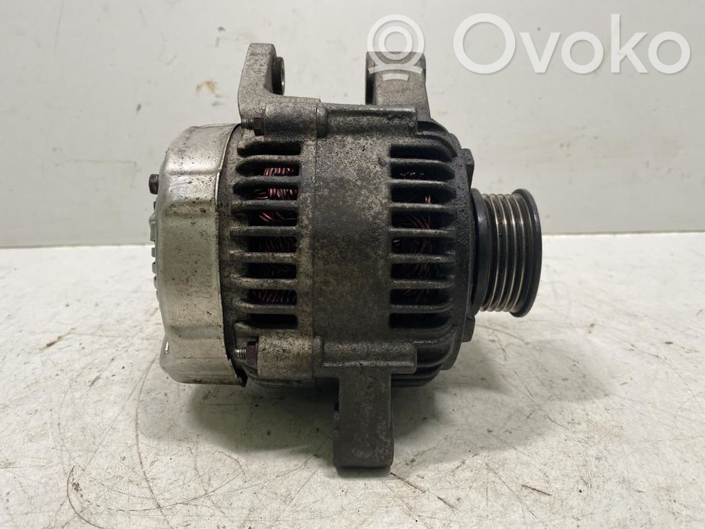 Toyota Corolla E110 Alternador 