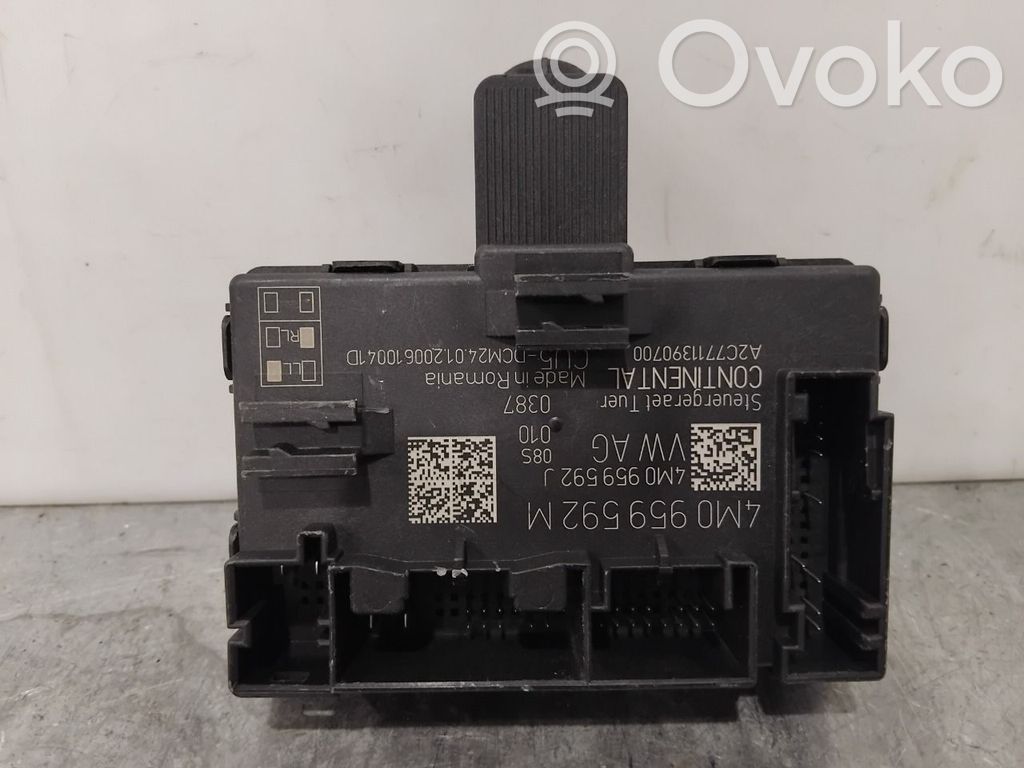 Audi e-tron Unité de commande module de porte 