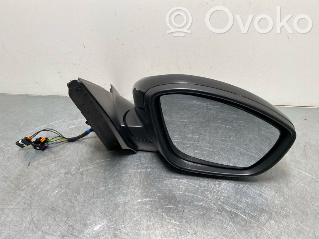Opel Corsa F Oglindă electrică ușă față 