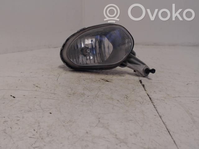 KIA Ceed Miglas lukturis priekšā 