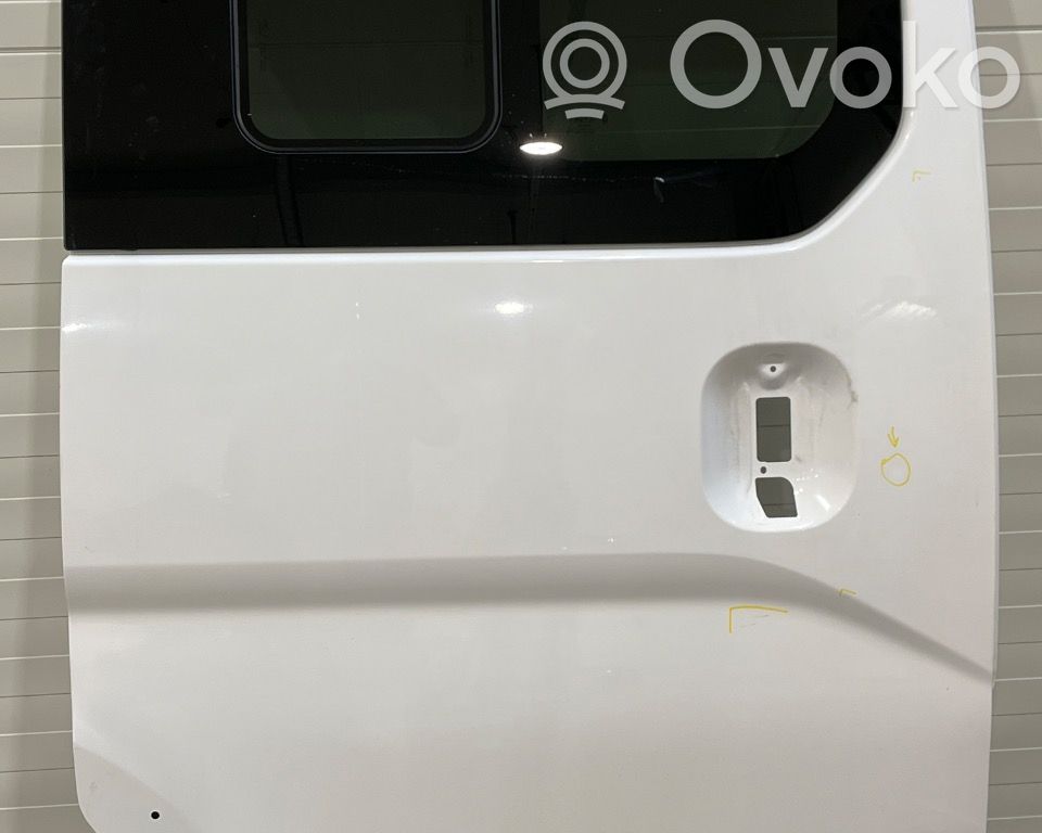Nissan NV200 Ușă laterală glisantă