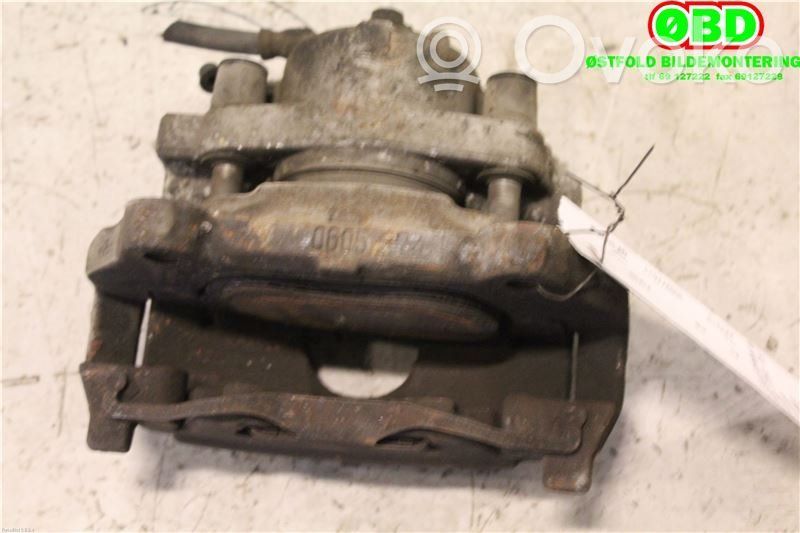 Opel Vectra C Zacisk hamulcowy przedni 