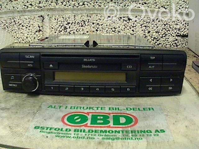 Skoda Octavia Mk2 (1Z) Unitate principală radio/CD/DVD/GPS