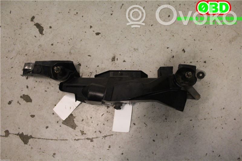 Mazda 6 Tiranti del tergicristallo anteriore 
