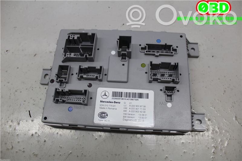 Mercedes-Benz C W205 Juego de caja de fusibles 