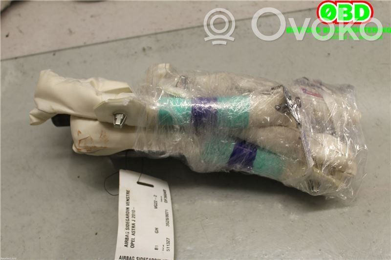 Opel Astra J Kurtyna airbag 