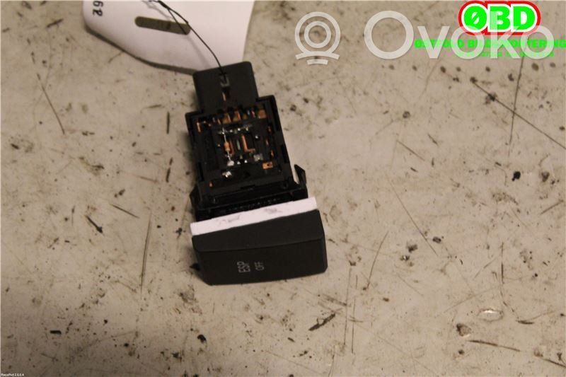 Hyundai i20 (PB PBT) Interruptor de control de tracción (ASR) 