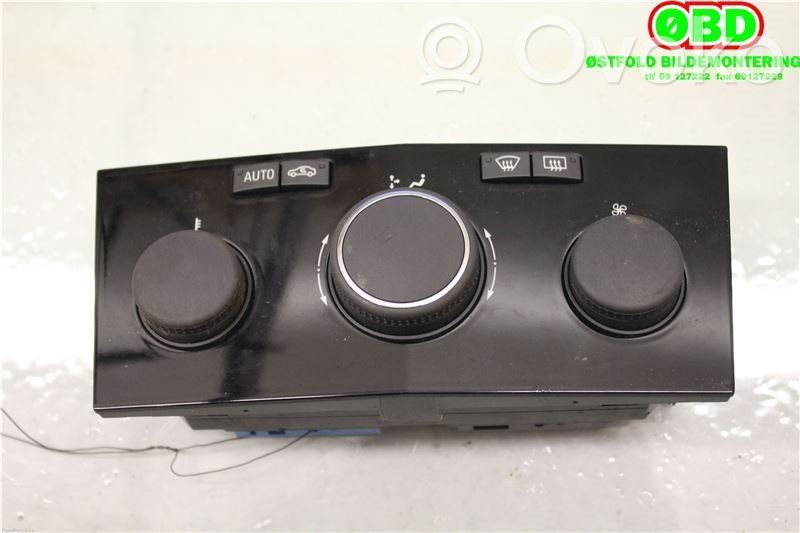 Opel Astra H Panel klimatyzacji / Ogrzewania 