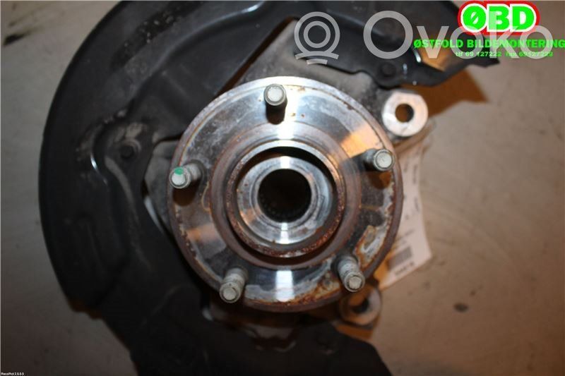 Ford Mondeo MK V Zwrotnica koła przedniego 