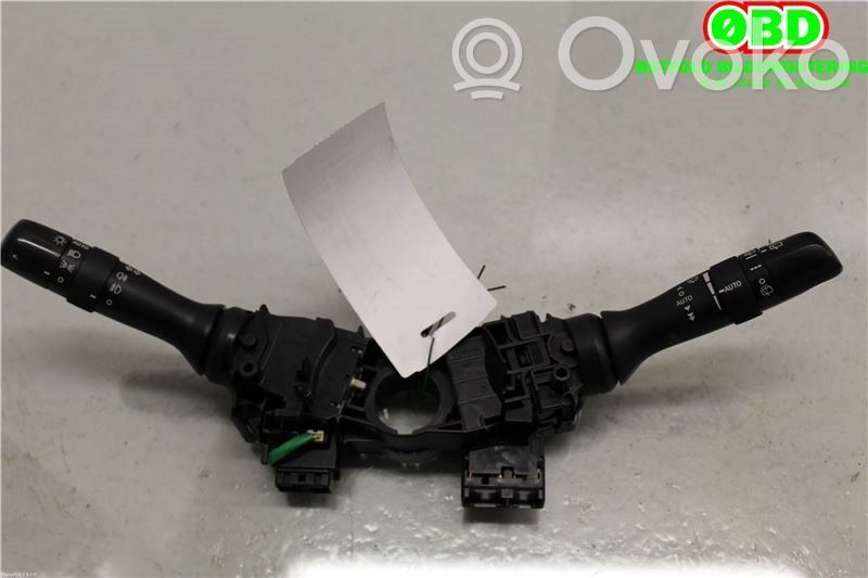 Toyota Prius (XW30) Comutator/buton multifuncțional 