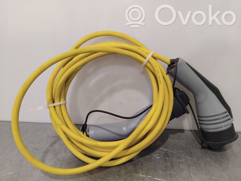 Volkswagen Up Sähköauton latauskaapeli 