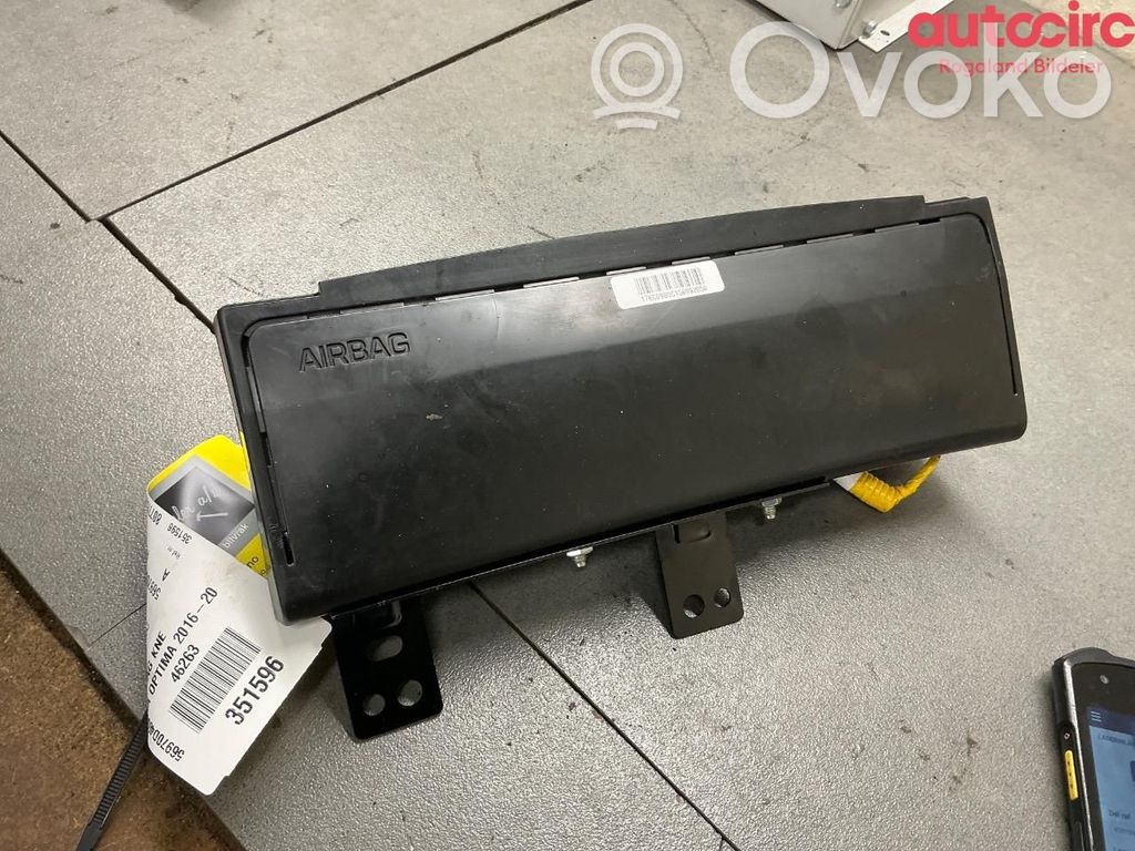 KIA Optima Airbag genoux