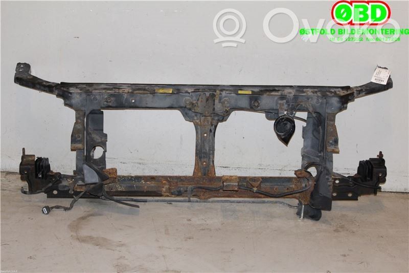 Nissan Navara D40 Pannello di supporto del radiatore 