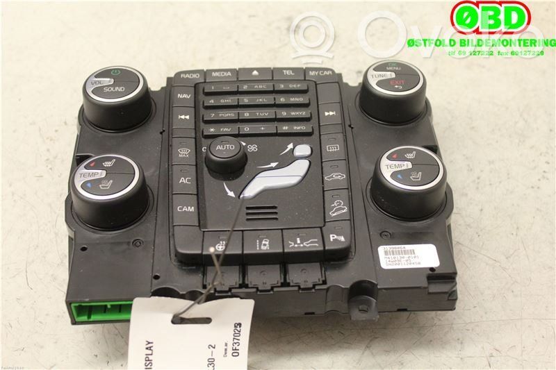 Volvo XC70 Panel klimatyzacji / Ogrzewania 