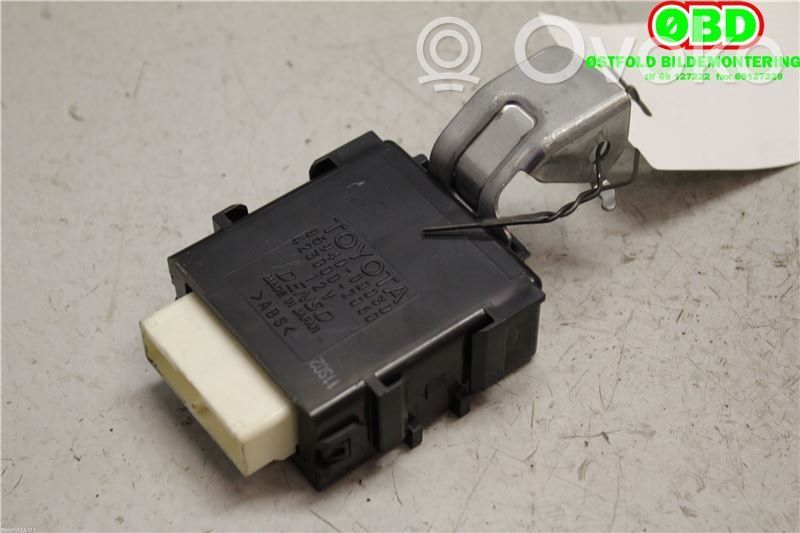 Toyota Yaris Sonstige Relais 