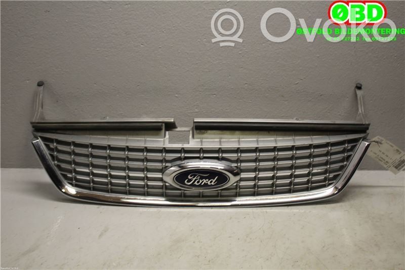 Ford Mondeo MK IV Etusäleikkö 