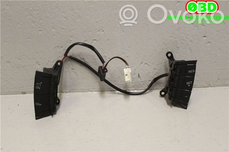 Ford Focus Comutator cruise control 