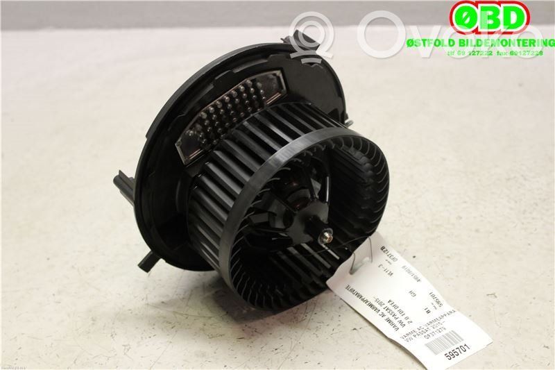 Volkswagen PASSAT B8 Ventola riscaldamento/ventilatore abitacolo