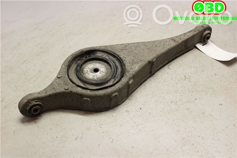 Brazo de suspensión trasero   31317603,31317603