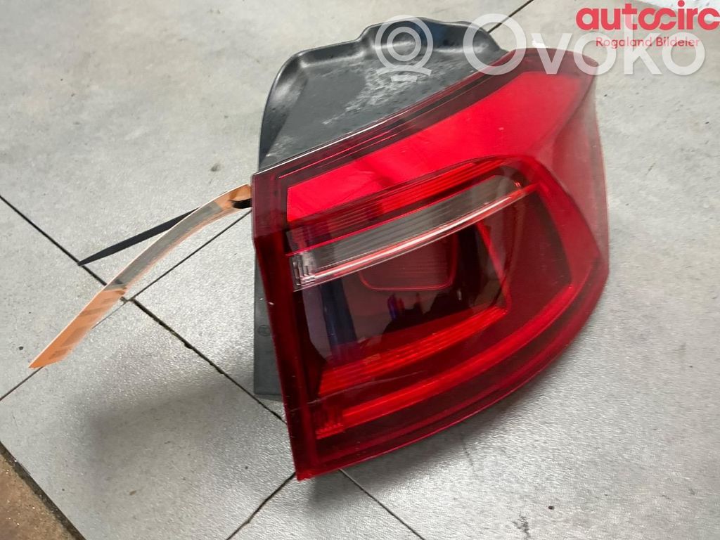 Volkswagen Golf Sportsvan Lampă spate în caroserie 
