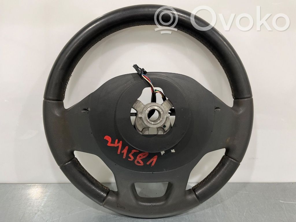 Opel Vivaro Ohjauspyörä 