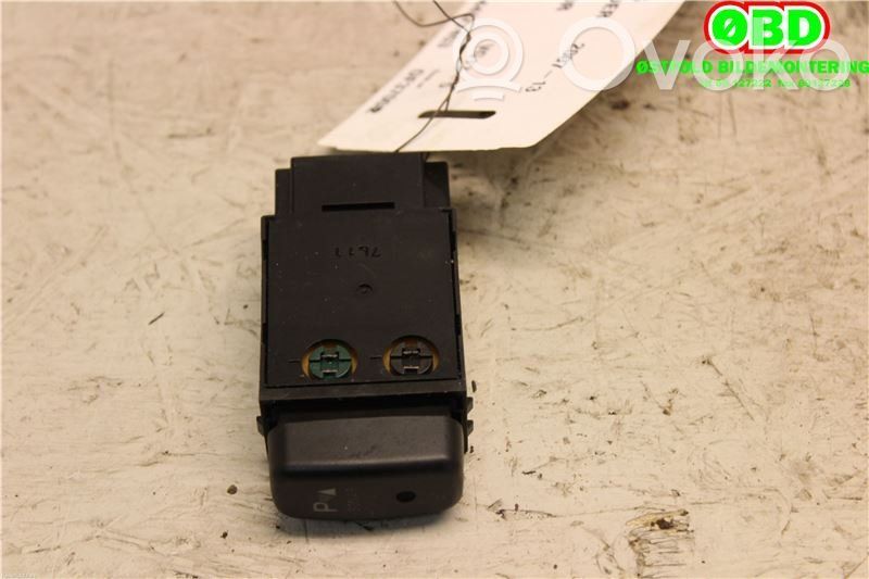 Mitsubishi Outlander Otros interruptores/perillas/selectores 