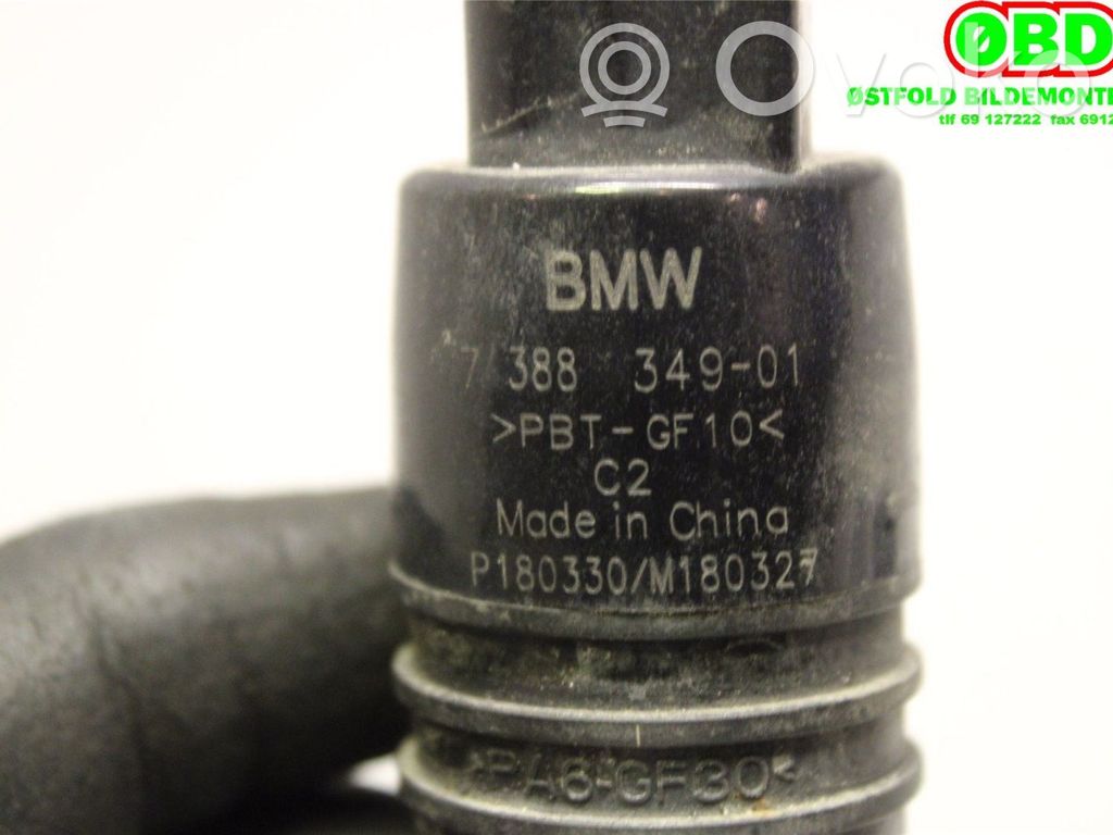 BMW 2 F22 F23 Pompa spryskiwacza szyby przedniej / czołowej