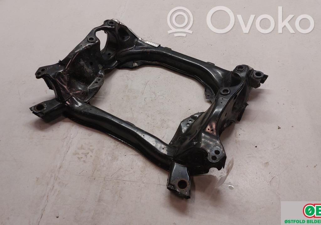 Mercedes-Benz C W204 Front subframe