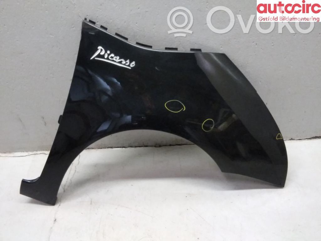 Citroen C4 I Picasso Błotnik przedni 