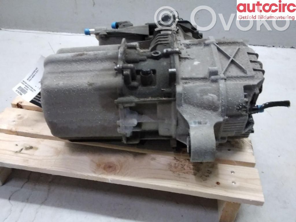 Tesla Model S Motor vehicul electric 