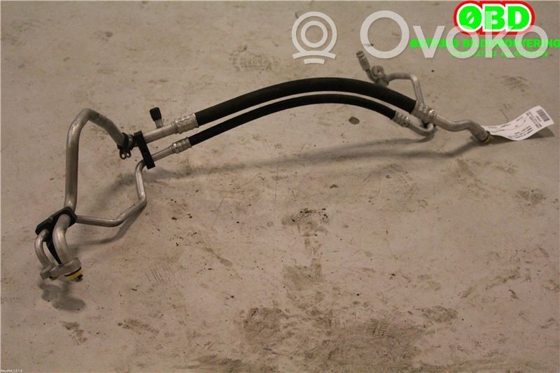 BMW 5 F10 F11 Tubo flessibile aria condizionata (A/C)