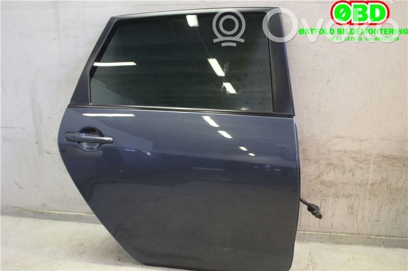 Mitsubishi Grandis Puerta trasera 