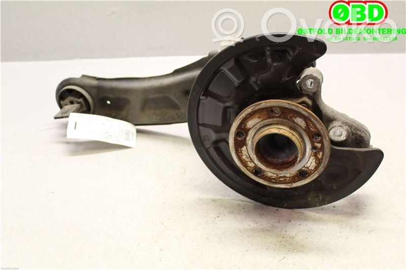 Mercedes-Benz A W176 Achsschenkel hinten