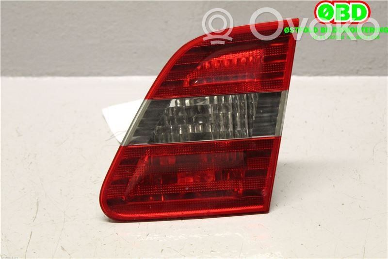 Mercedes-Benz B W245 Lampă spate în caroserie 