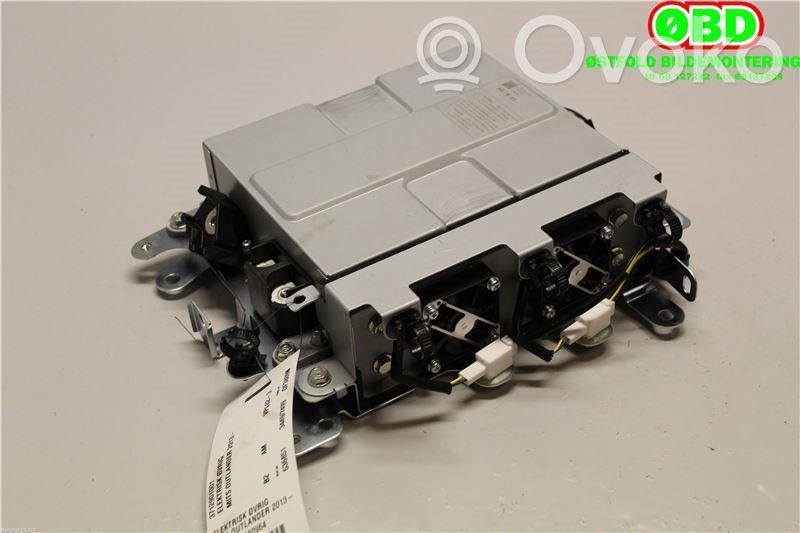 Mitsubishi Outlander Convertor-inversor tensiune 